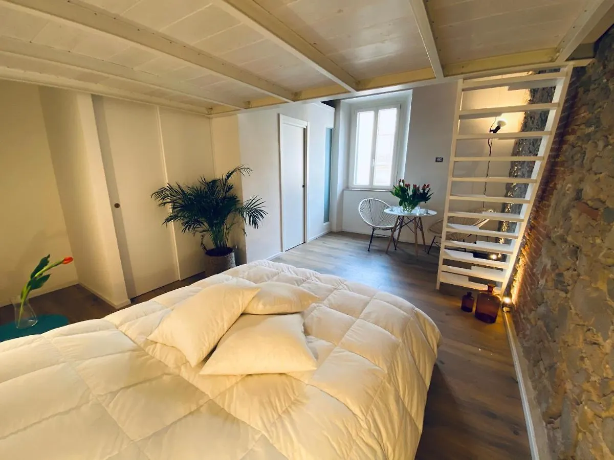 Civiconovantatre - New B&B San Vincenzo 0*,  Italy