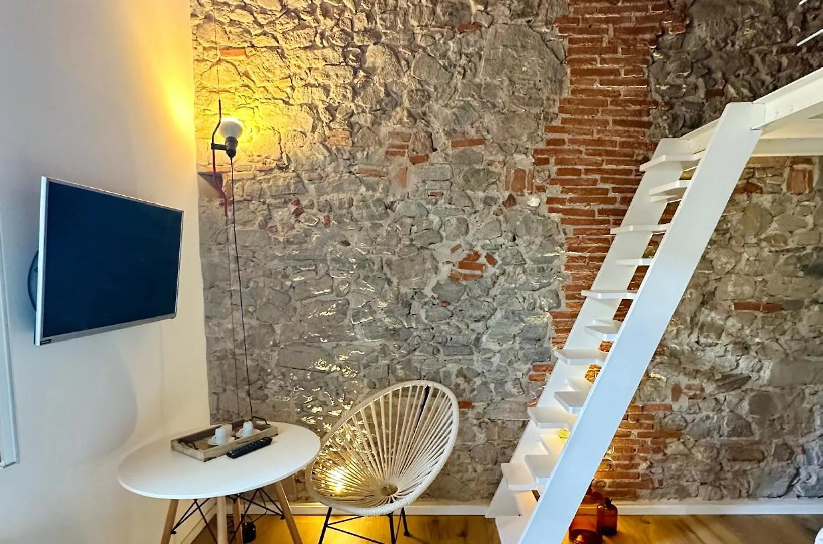 Civiconovantatre - New B&B San Vincenzo